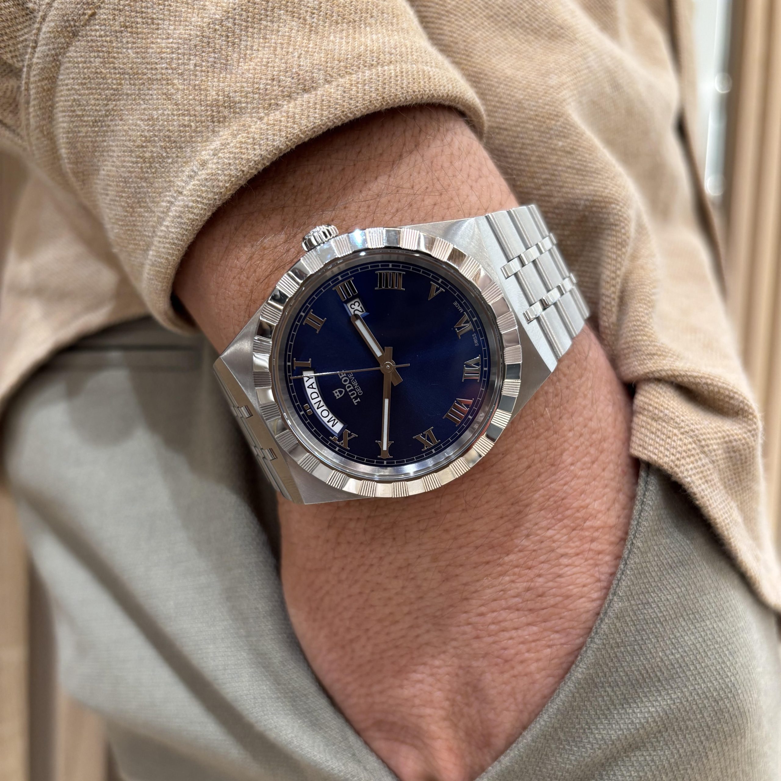 Achat Montre TUDOR Royal boîtier en acier 41 mm, cadran bleu d'occasion