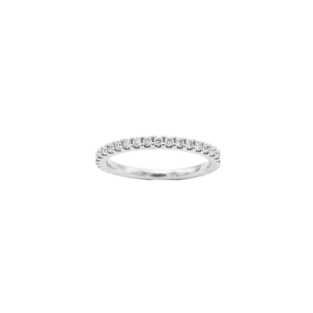 Alliance en platine et diamants tour complet serti griffes