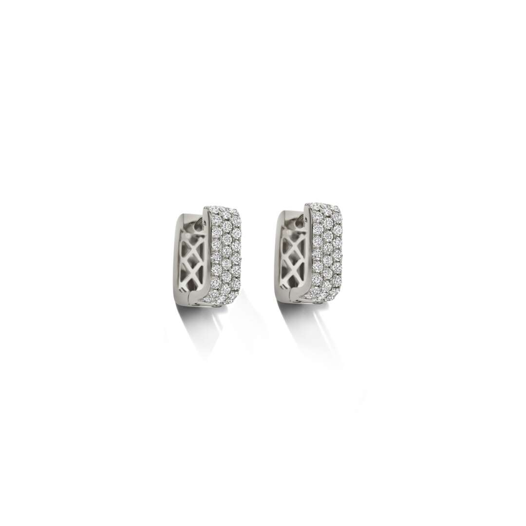 Boucles d'oreilles SoHo créoles pavage diamants en or blanc