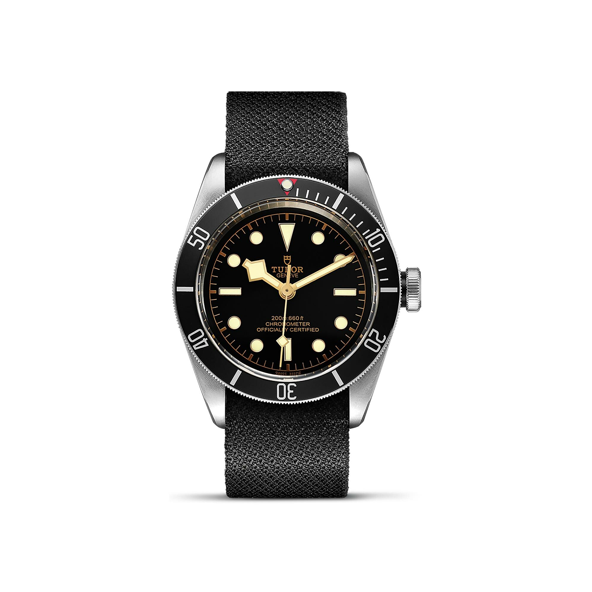 Achat Montre TUDOR Black Bay boîtier en acier 41 mm, bracelet en tissu noir