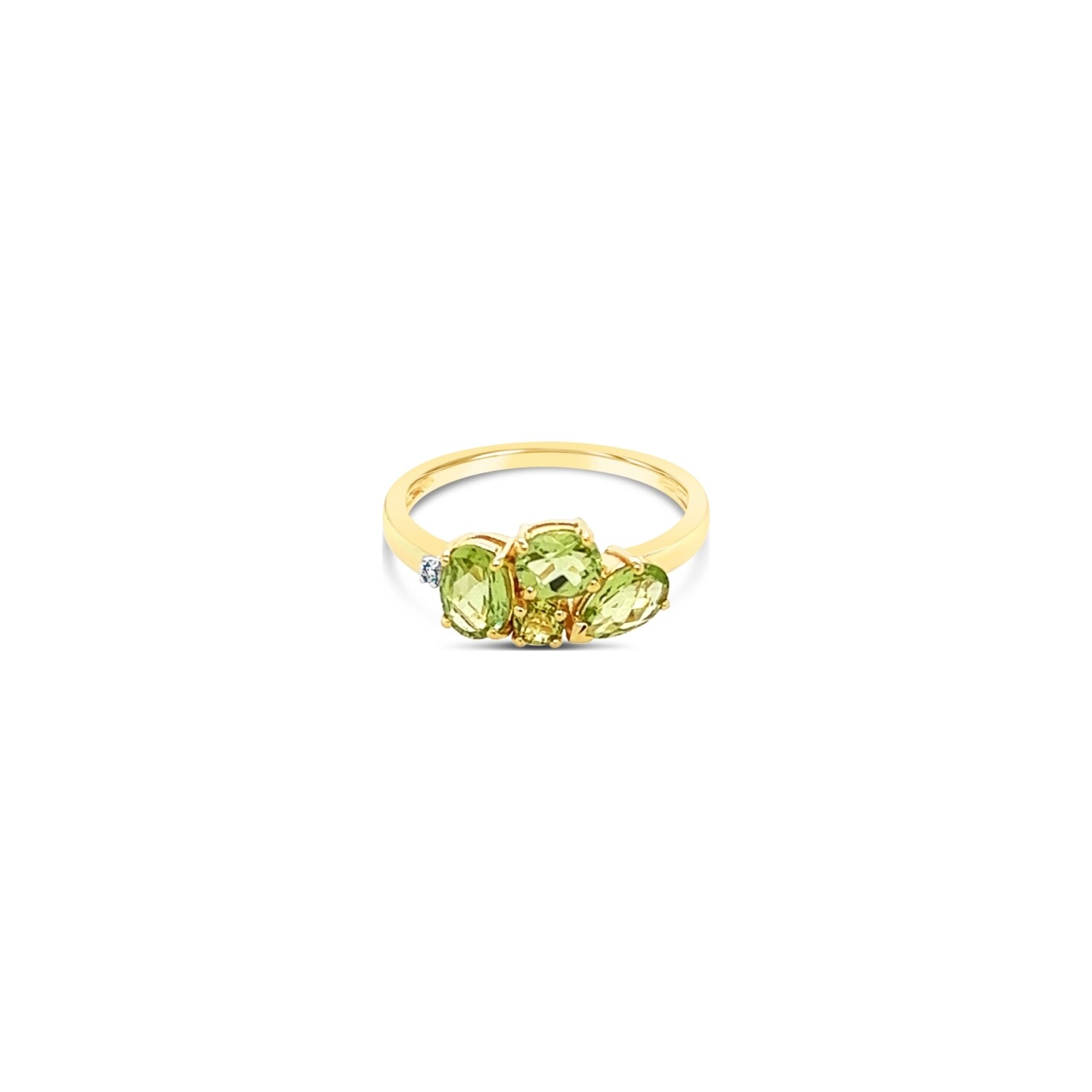 Bague Gringoire Joaillerie en or jaune, péridot et diamants