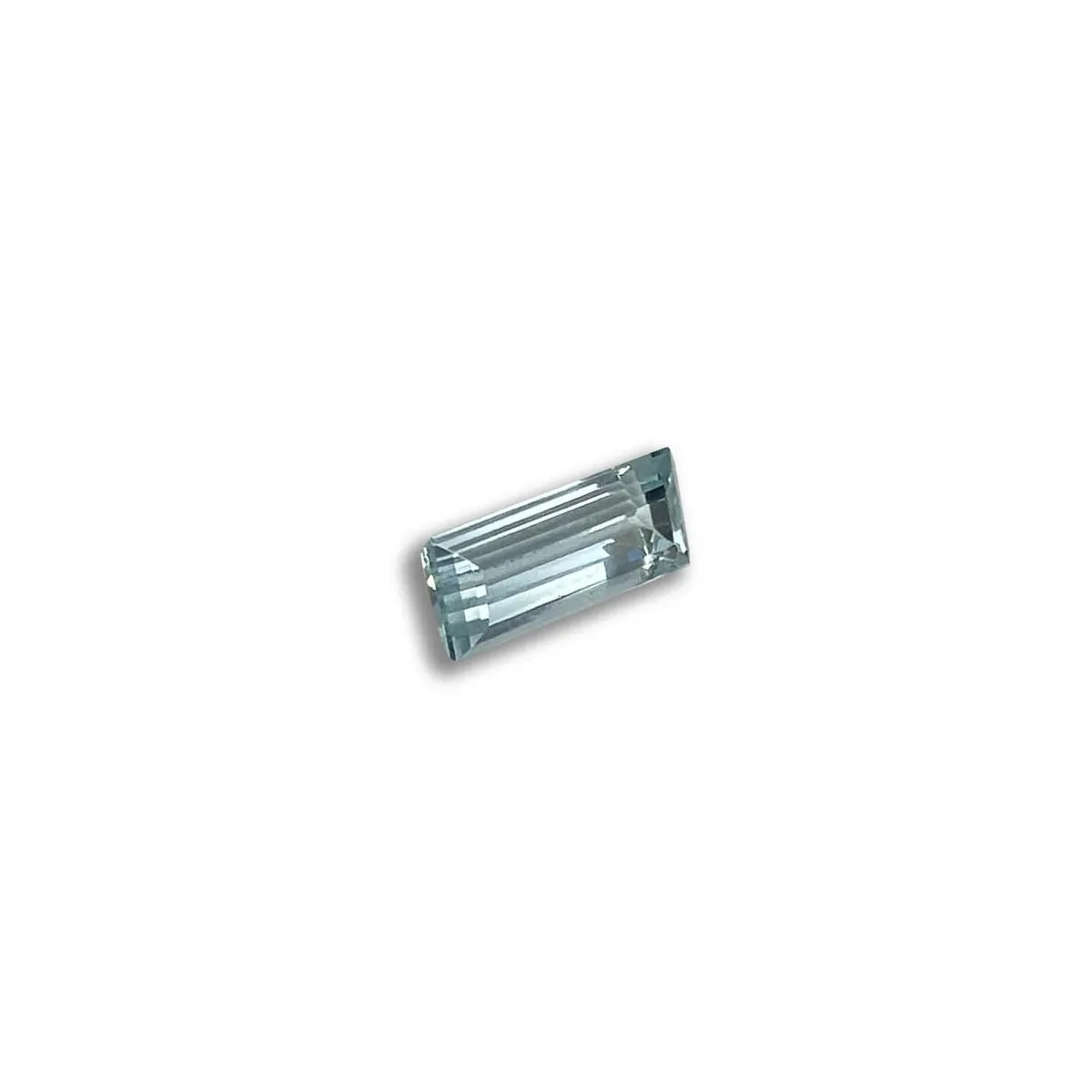 Aigue marine rectangle 3,89 ct